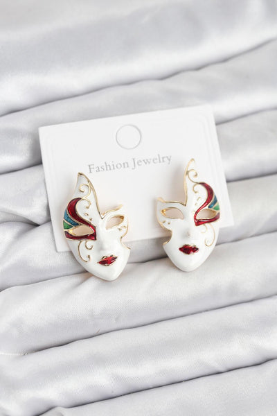 Maske Model Kadın Küpe